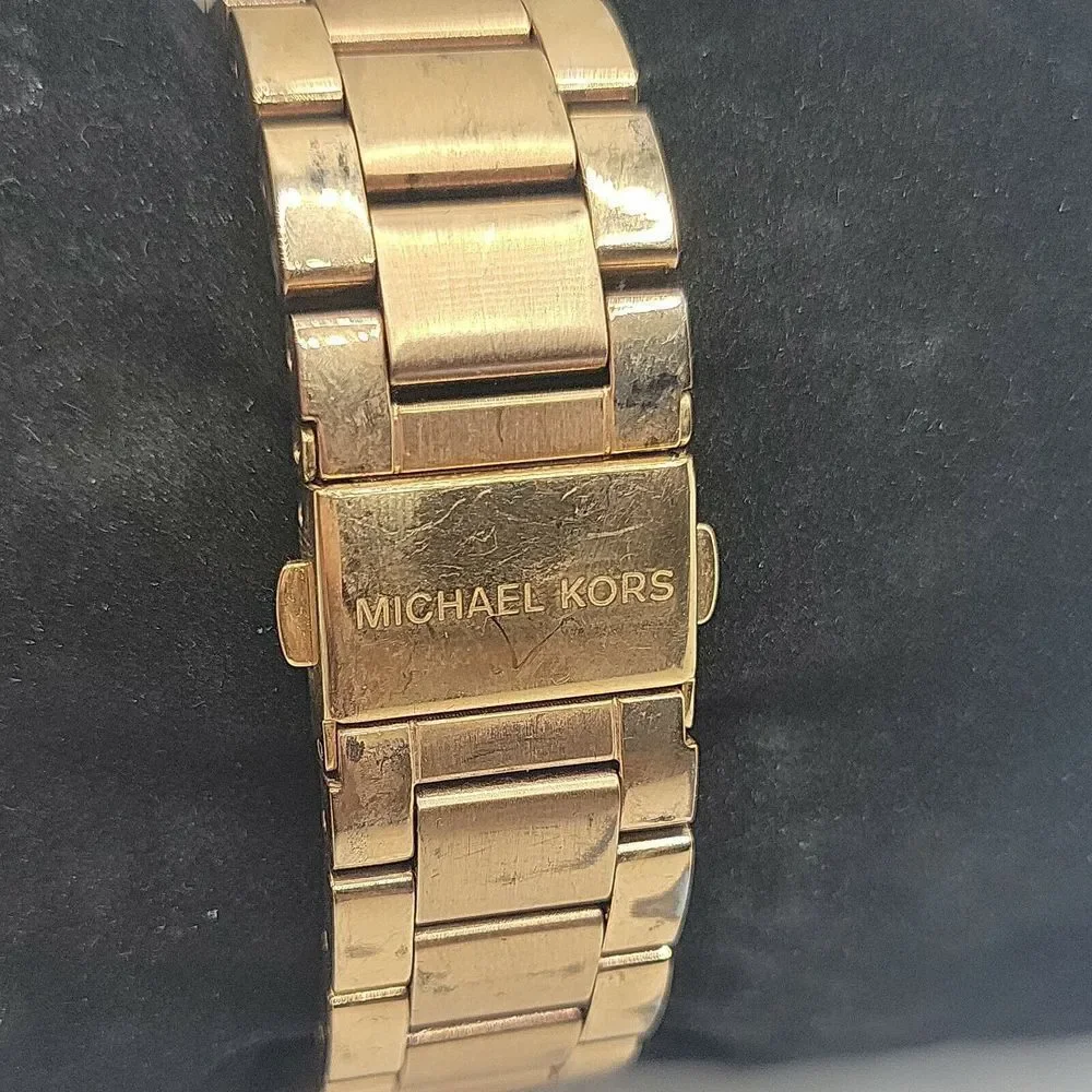 Michael Kors MK5263 Women's Stainless Steel Analog Gold Dial Quartz Watch BC654